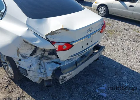 2017 Infiniti Q50 3.0T Premium z USA, uszkodzony, nr VIN JN1EV7AP0HM743549